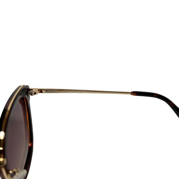 Quay Australia Flat Out Cat Eye Sunglasses Tortoise Brown main image 8